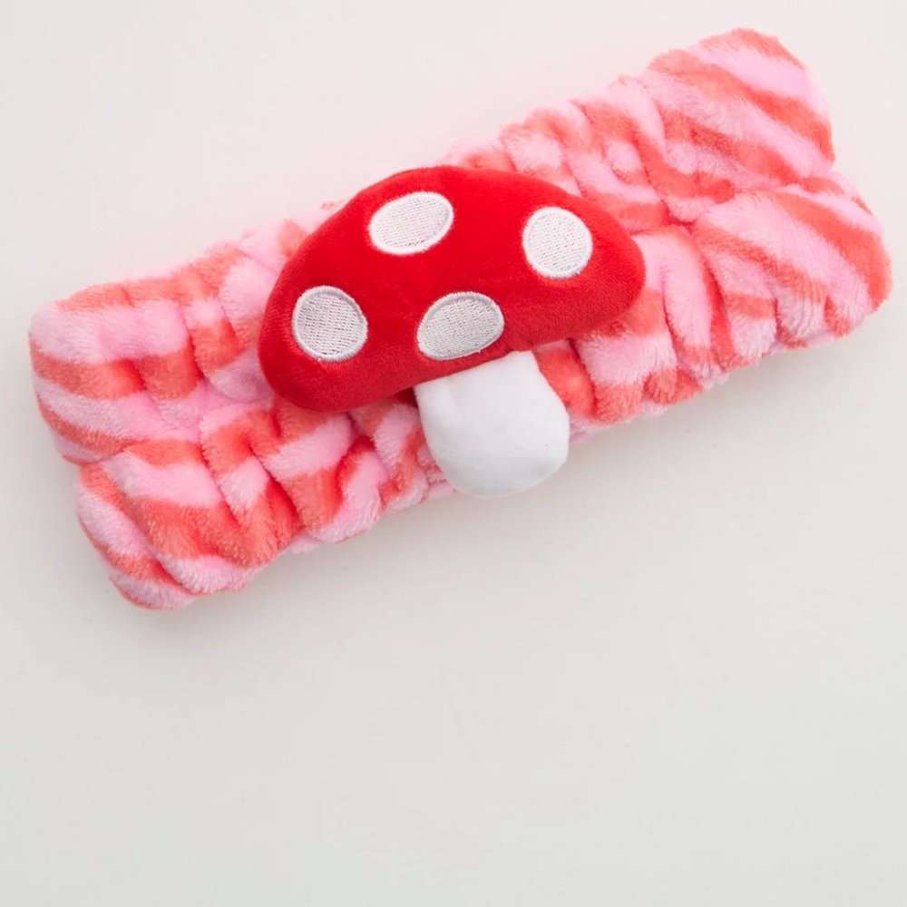 Creme Shop Mushroom Spa Headband - Picture 2 of 6
